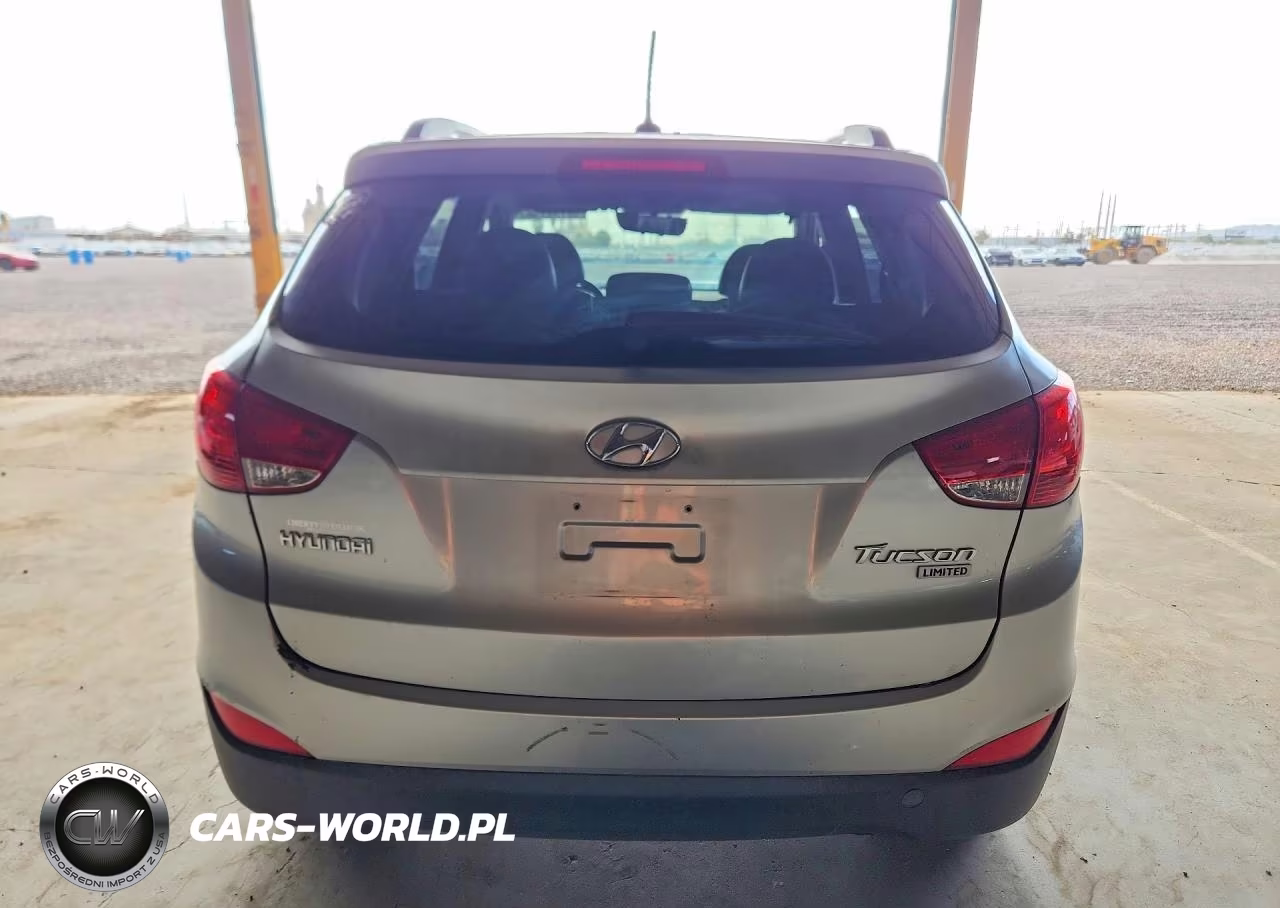 2011 Hyundai Tucson Limited VIN:KM8JU3AC7BU132134 - 6