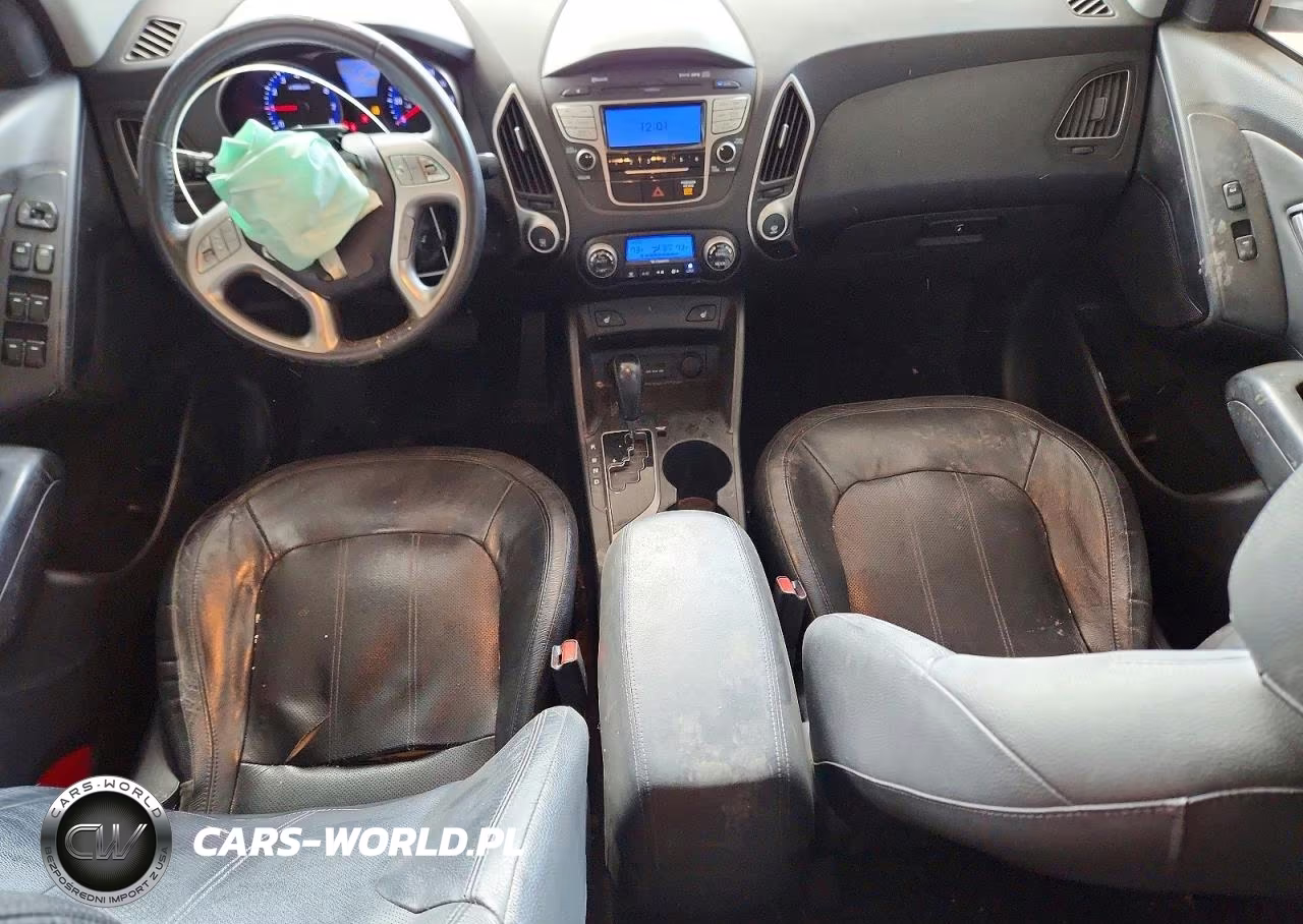 2011 Hyundai Tucson Limited VIN:KM8JU3AC7BU132134 - 8