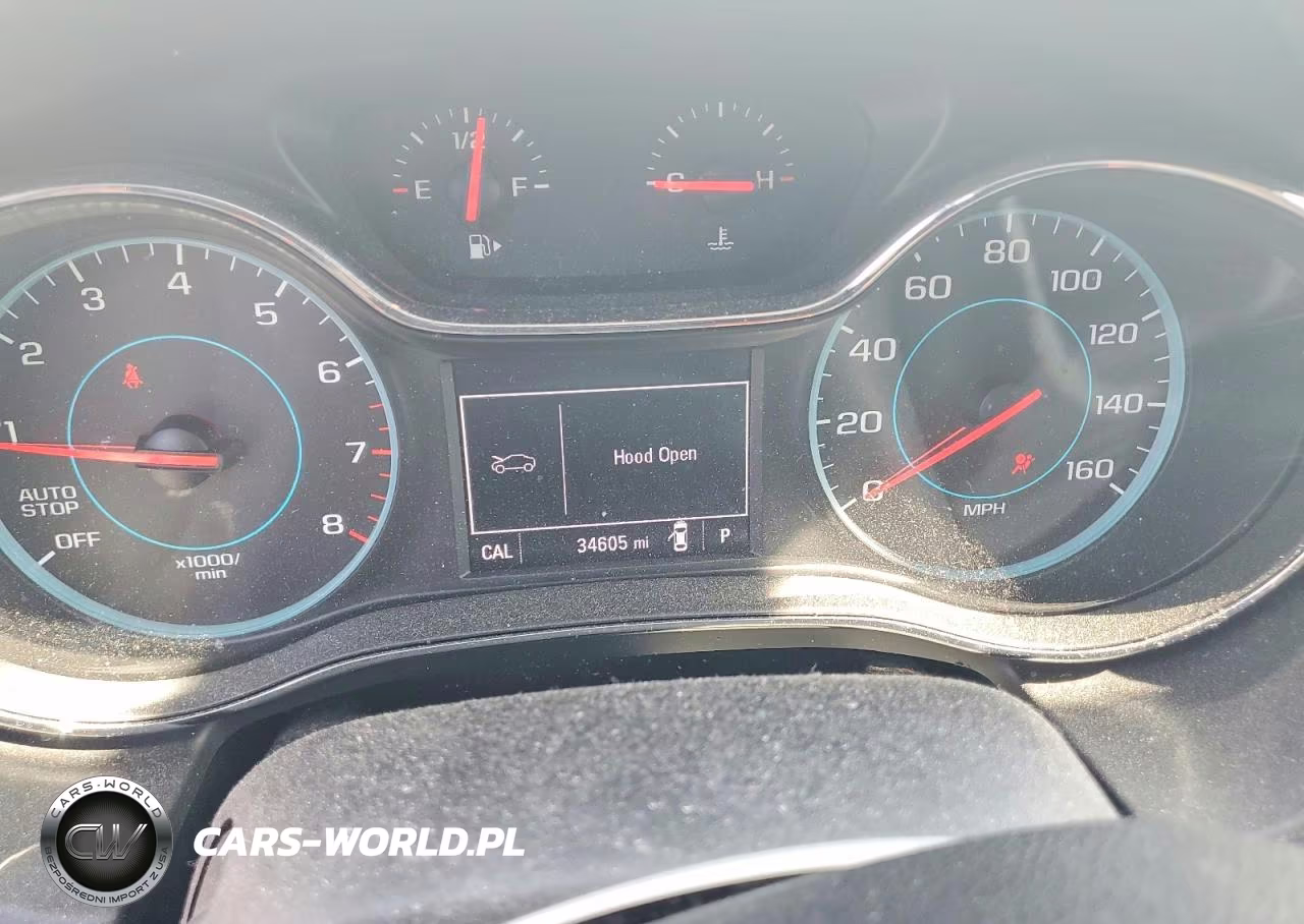 2018 Chevrolet Cruze Lt VIN:1G1BE5SM1J7109785 - 9
