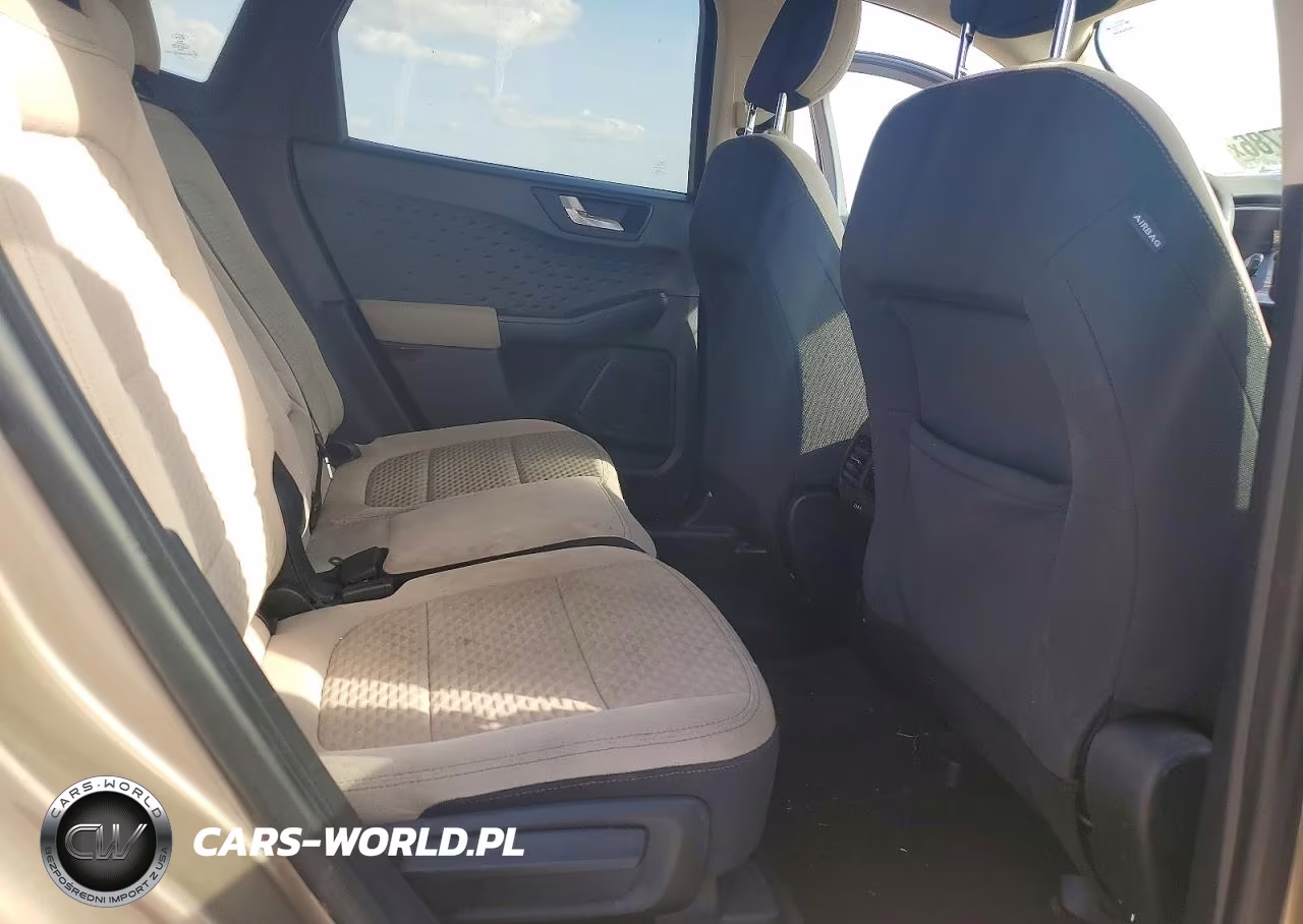 2020 Ford Escape Se VIN:1FMCU0G66LUA54679 - 10