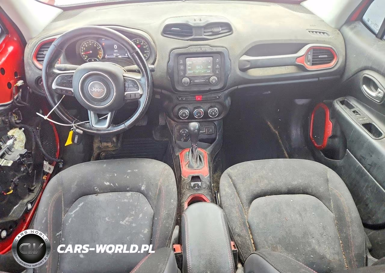 2015 Jeep Renegade Trailhawk VIN:ZACCJBCT9FPC19201 - 8
