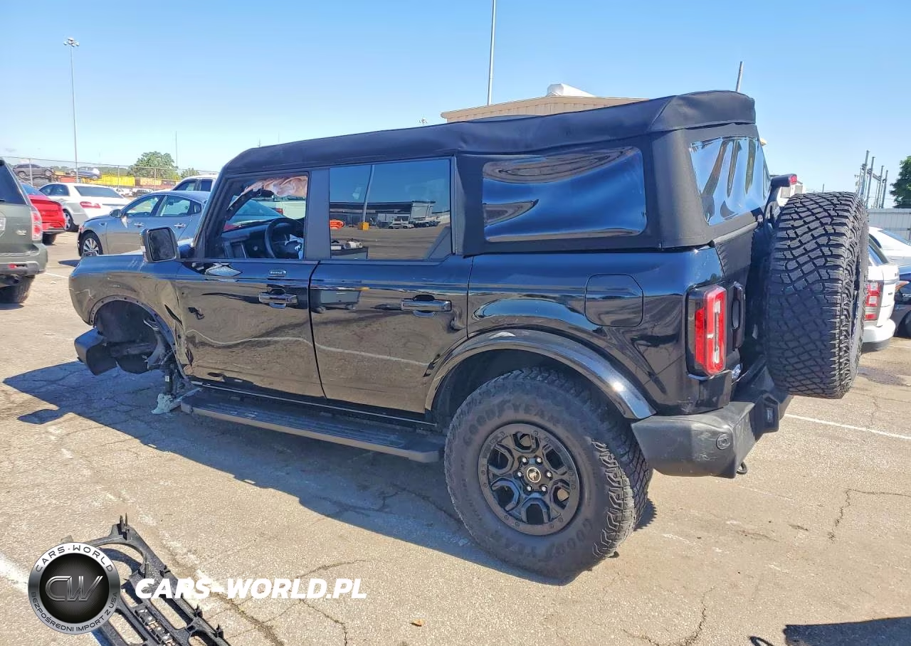 2023 Ford Bronco Base VIN:1FMEE5DP8PLB30902 - 2