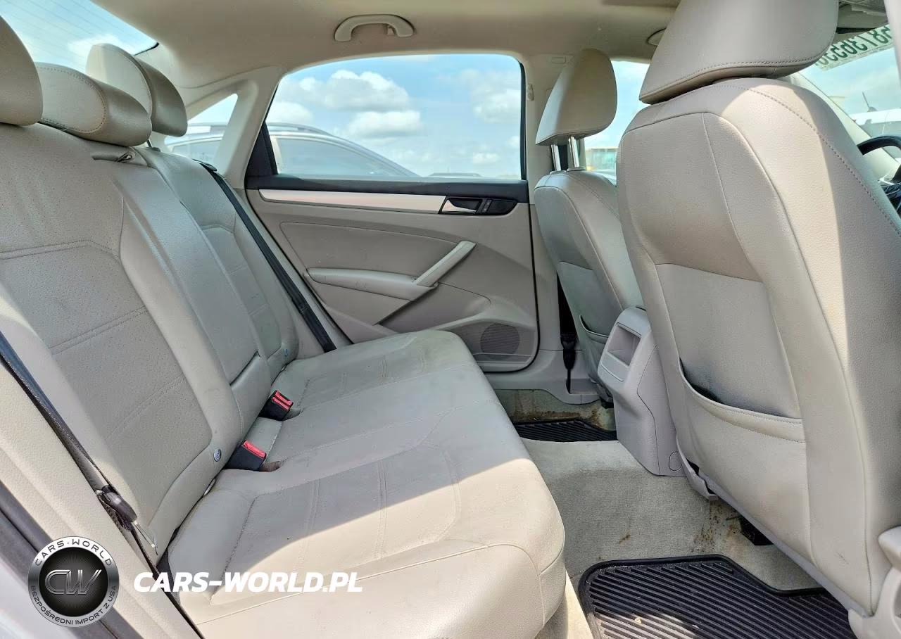 2012 Volkswagen Passat Se VIN:1VWBN7A32CC103934 - 10