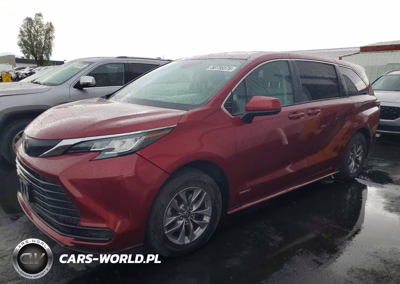 2021 Toyota Sienna Le