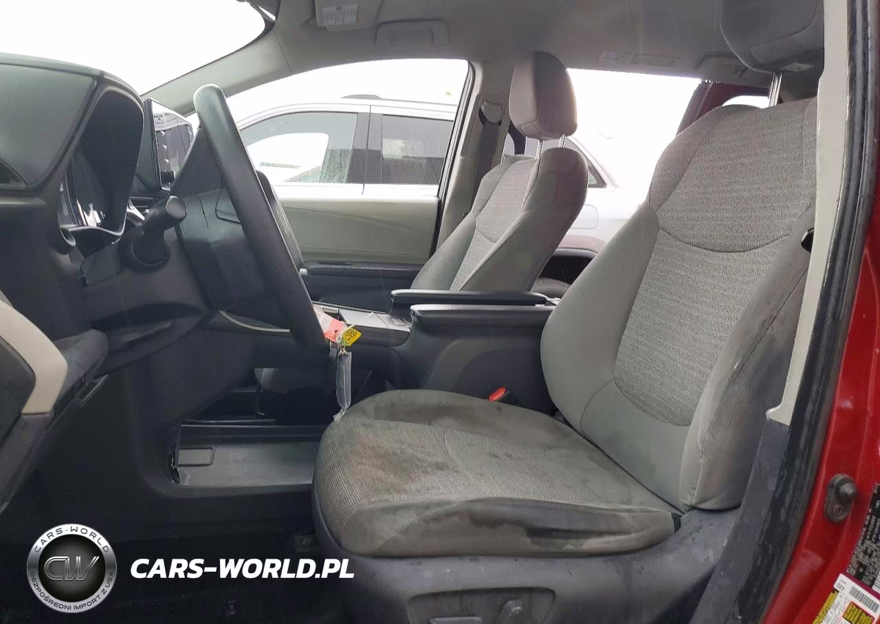 2021 Toyota Sienna Le VIN:5TDKRKEC5MS042986 - 7