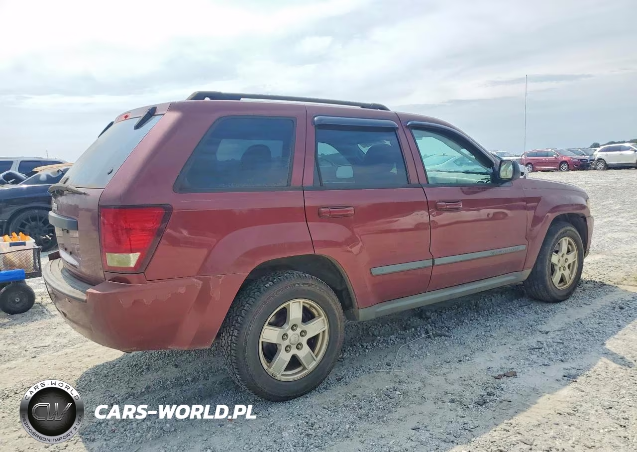 2007 Jeep Grand Cherokee Laredo-Columbia-Freedom VIN:1J8GR48K07C577288 - 3