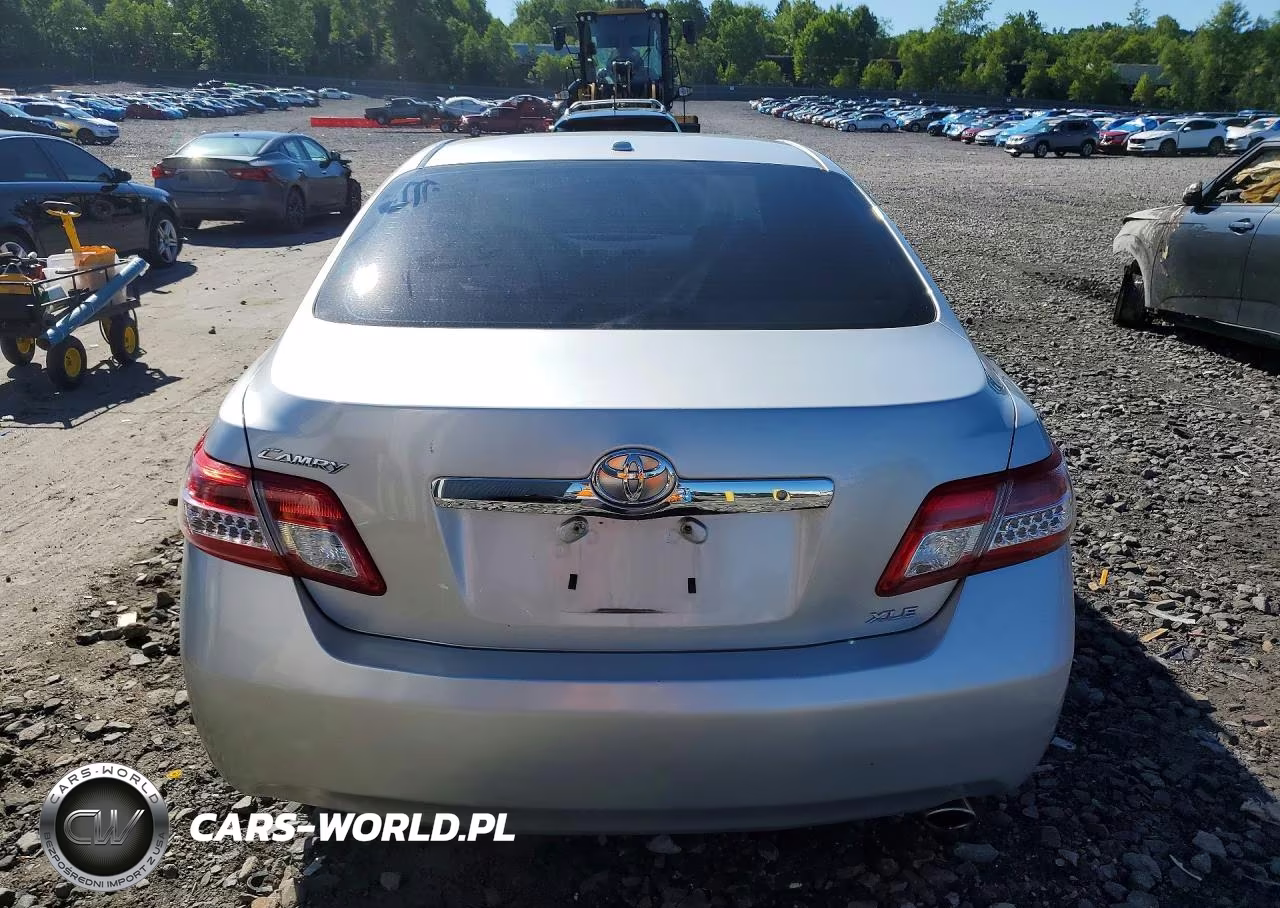 2011 Toyota Camry Xle VIN:4T1BF3EK6BU761562 - 6