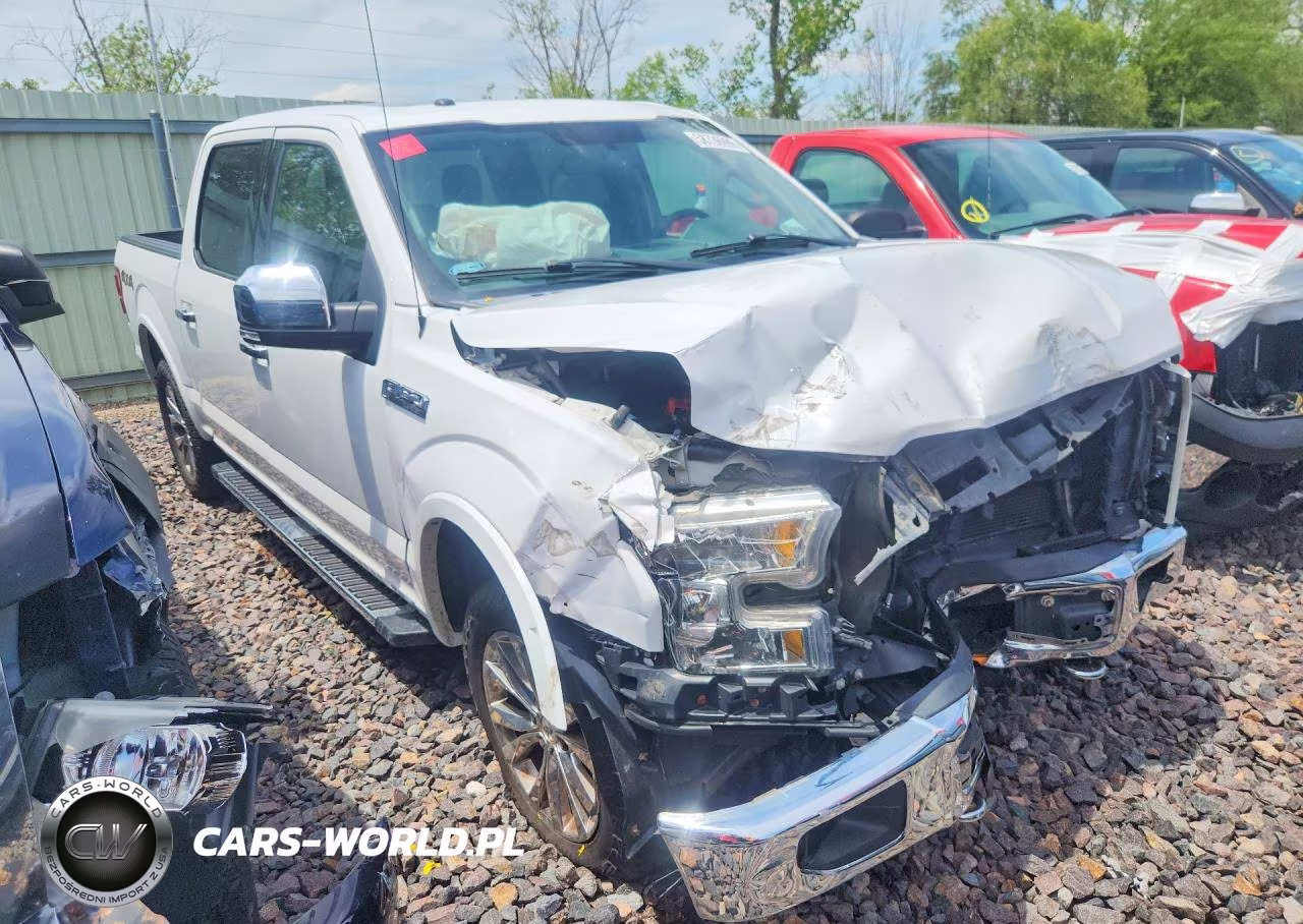 2016 Ford F150 Supercrew VIN:1FTEW1EF5GKE81949 - 4