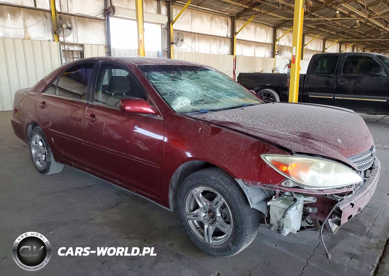 2003 Toyota Camry VIN:JTDBE32K630234304 - 4