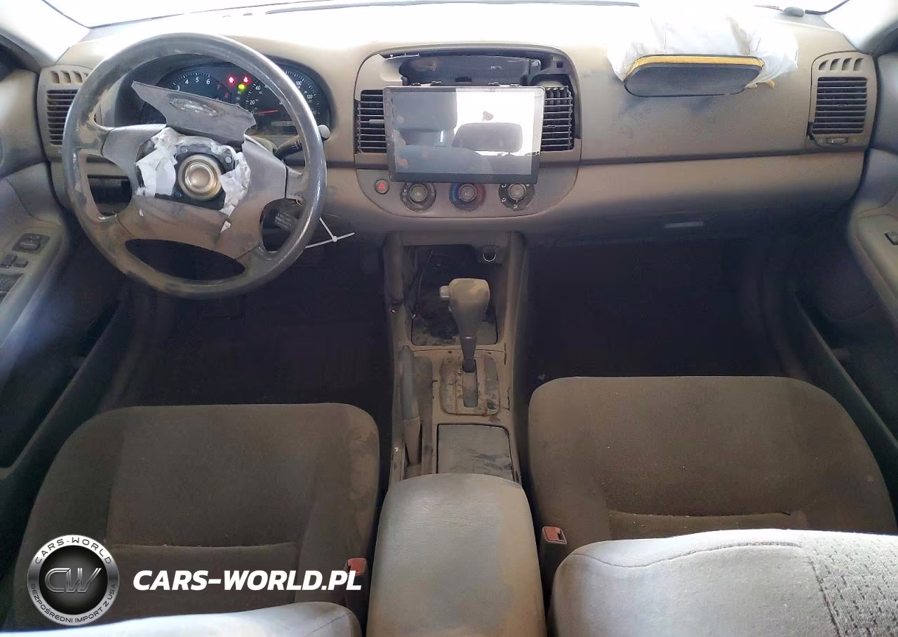 2003 Toyota Camry VIN:JTDBE32K630234304 - 8
