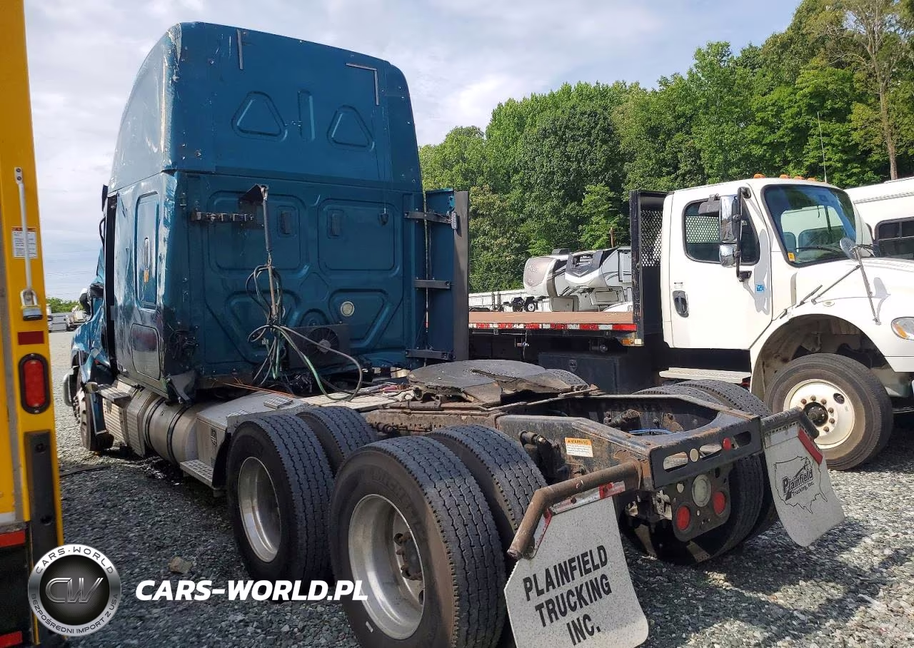 2020 Freightliner Cascadia 126 Semi Truck VIN:3AKJHHDR3LSLM6340 - 3