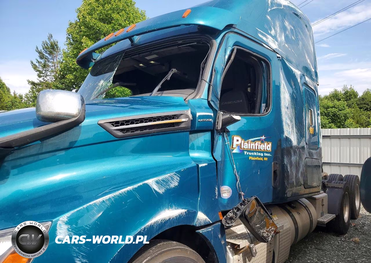 2020 Freightliner Cascadia 126 Semi Truck VIN:3AKJHHDR3LSLM6340 - 9