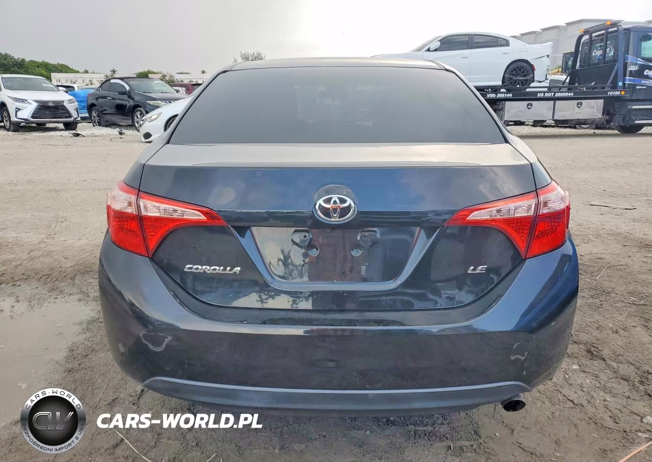 2018 Toyota Corolla Le VIN:2T1BURHE9JC045186 - 6