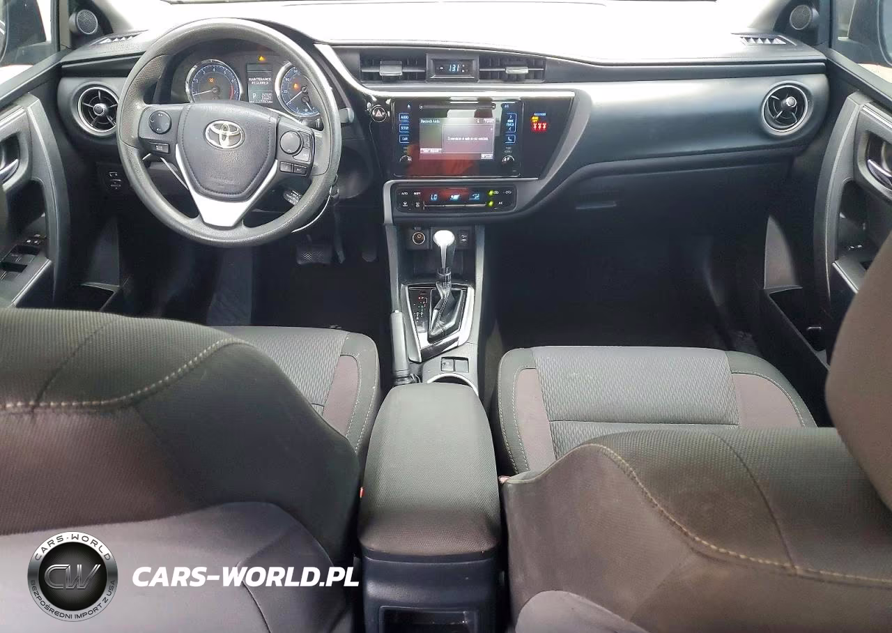 2018 Toyota Corolla Le VIN:2T1BURHE9JC045186 - 8