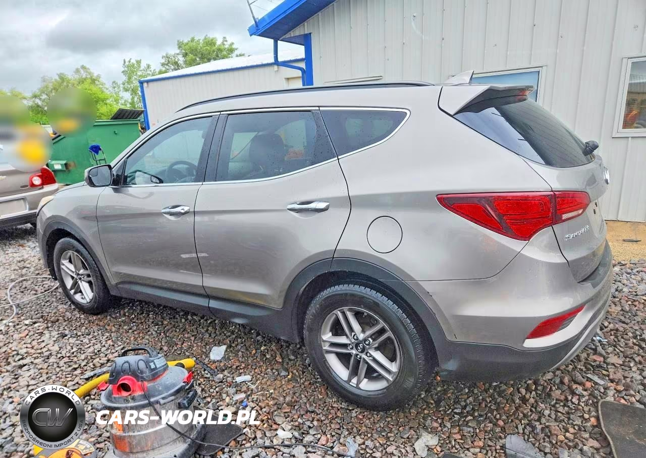 2017 Hyundai Santa Fe Sport 2.4L VIN:5NMZU3LB3HH002587 - 2