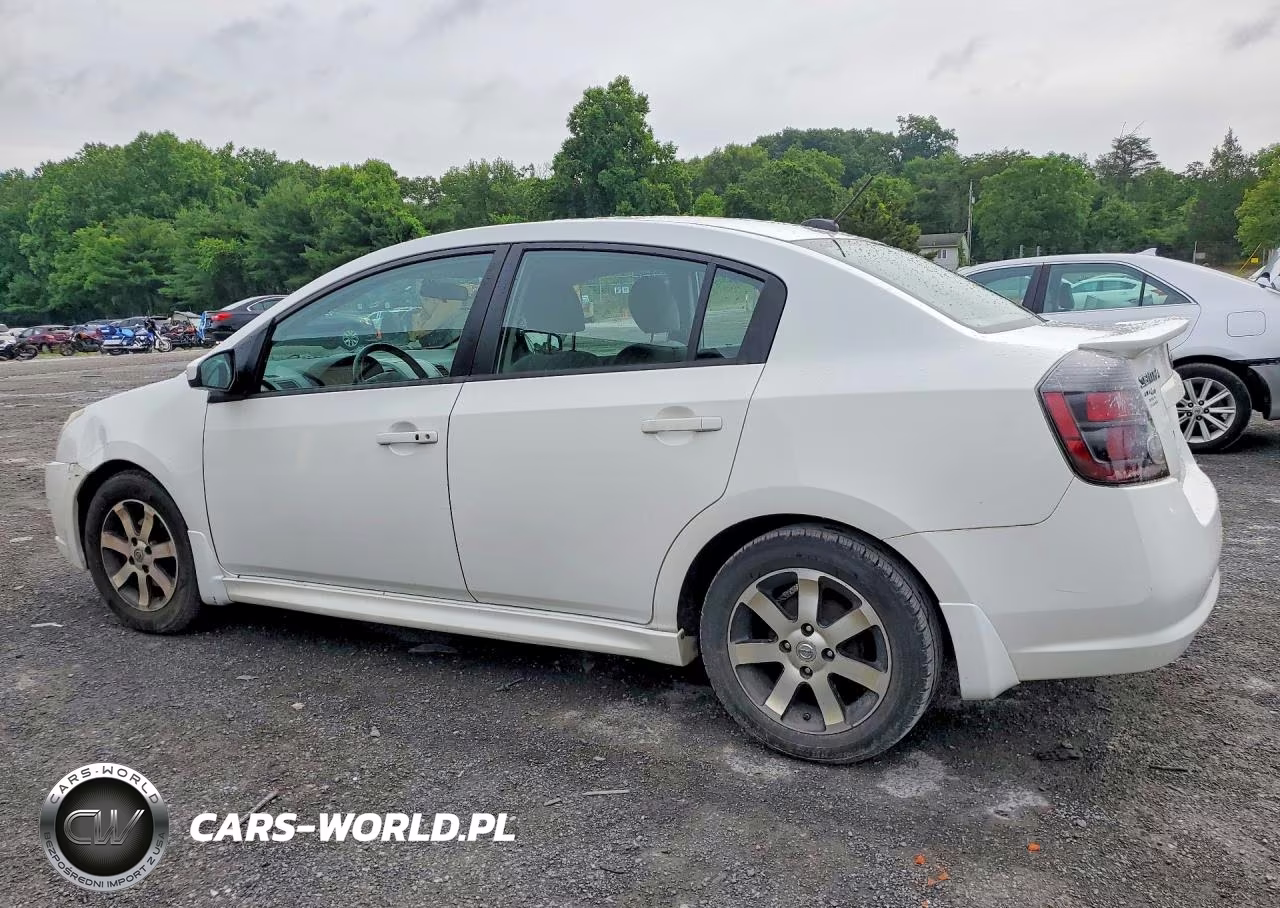 2012 Nissan Sentra 2.0 VIN:3N1AB6AP1CL636997 - 2