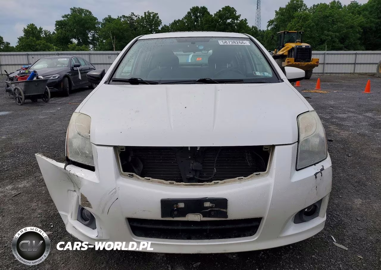 2012 Nissan Sentra 2.0 VIN:3N1AB6AP1CL636997 - 5