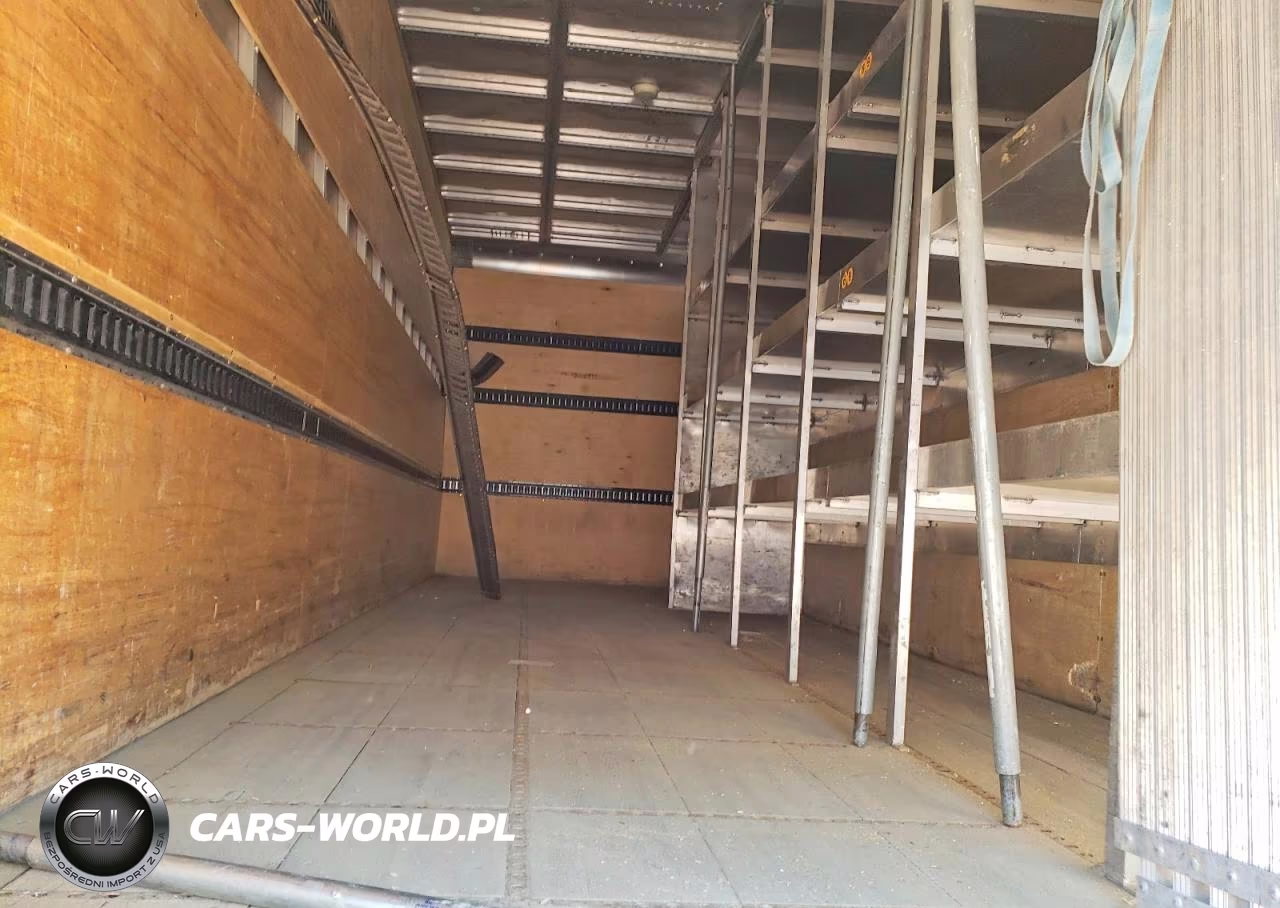 2016 International 4300 Box Truck VIN:1HTMMMML8GH228277 - 10