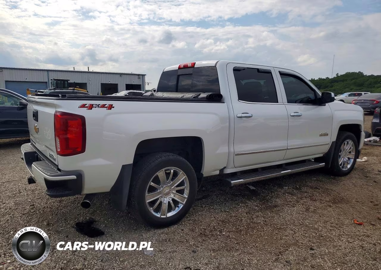 2018 Chevrolet Silverado K1500 High Country VIN:3GCUKTEC4JG399038 - 3