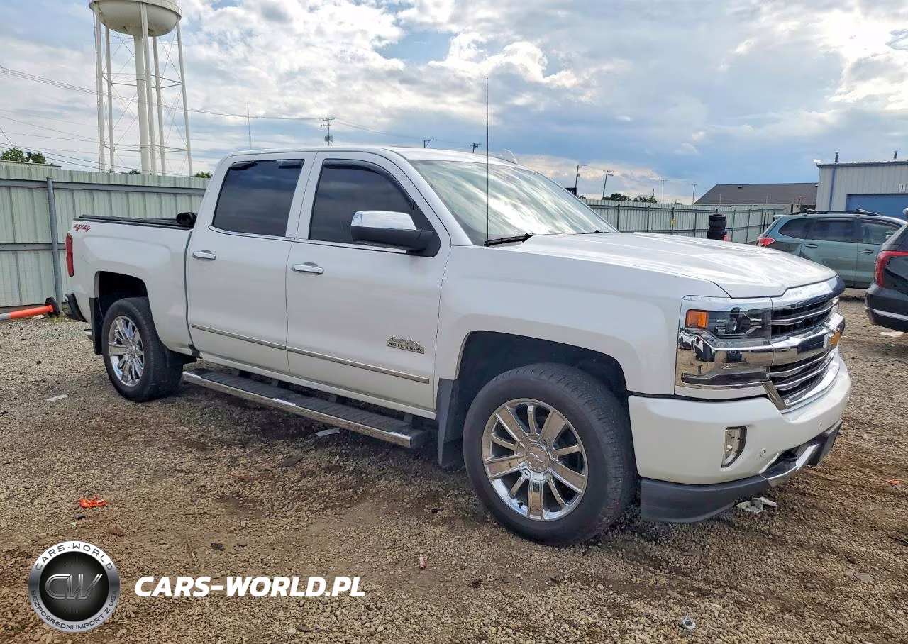 2018 Chevrolet Silverado K1500 High Country VIN:3GCUKTEC4JG399038 - 4