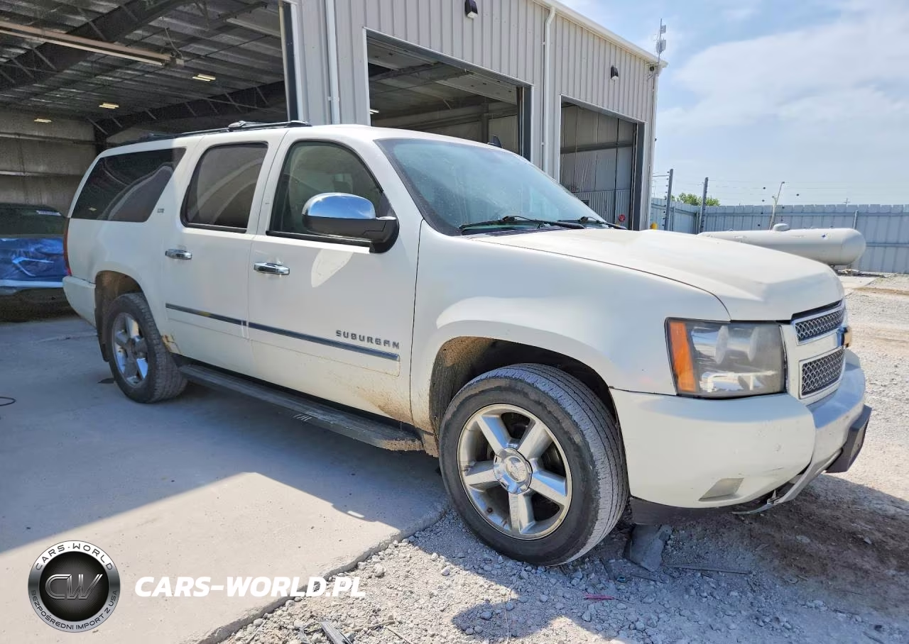 2013 Chevrolet Suburban K1500 Ltz VIN:1GNSKKE72DR298211 - 4
