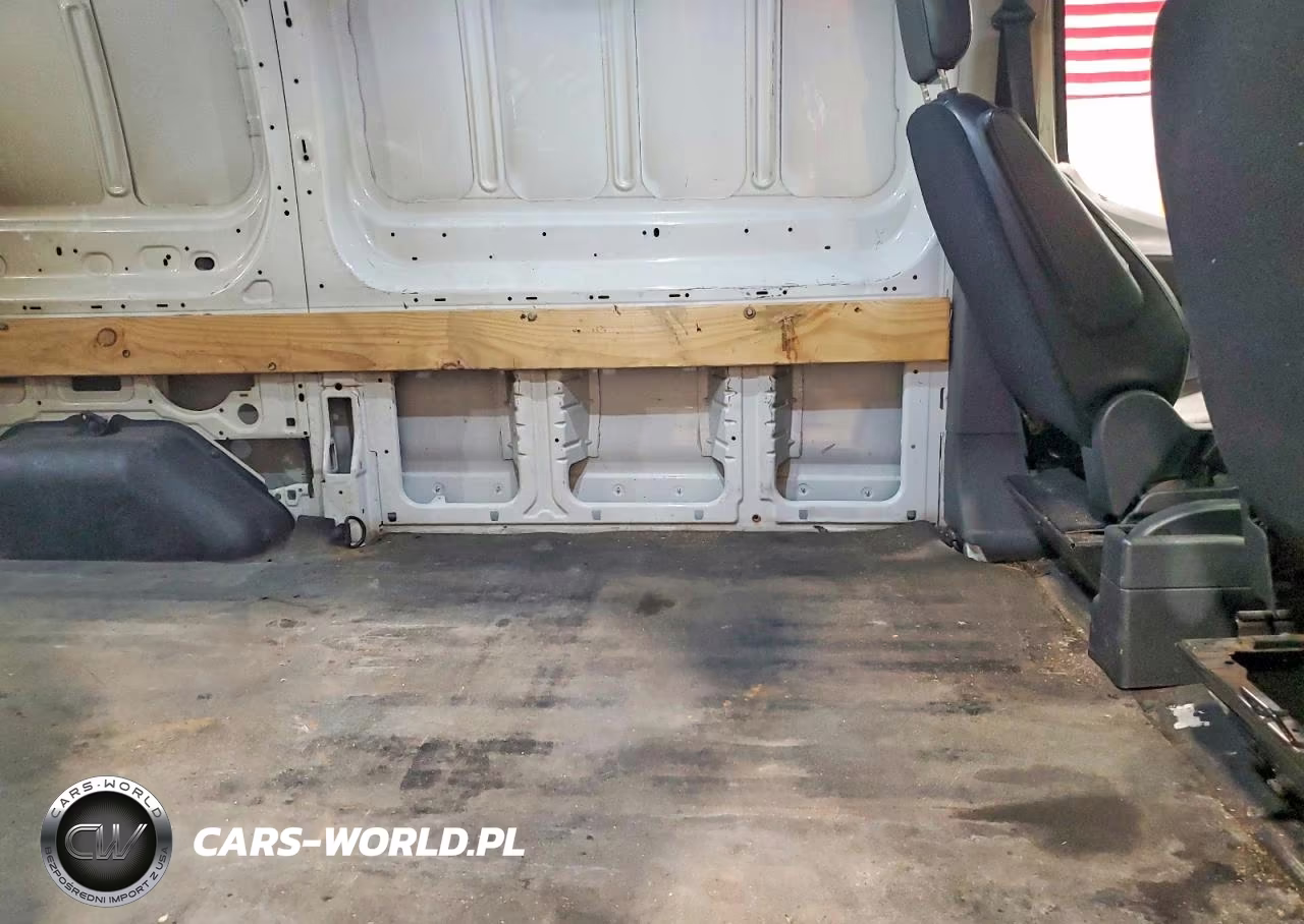 2020 Ford Transit T-150 VIN:1FTYE1Y8XLKB52204 - 11