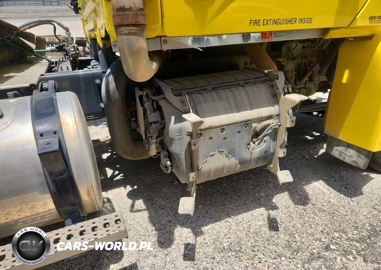 2025 Western Star 49X Chassis Semi Truck VIN:5KJJBWDR6SLVX9607 - 6