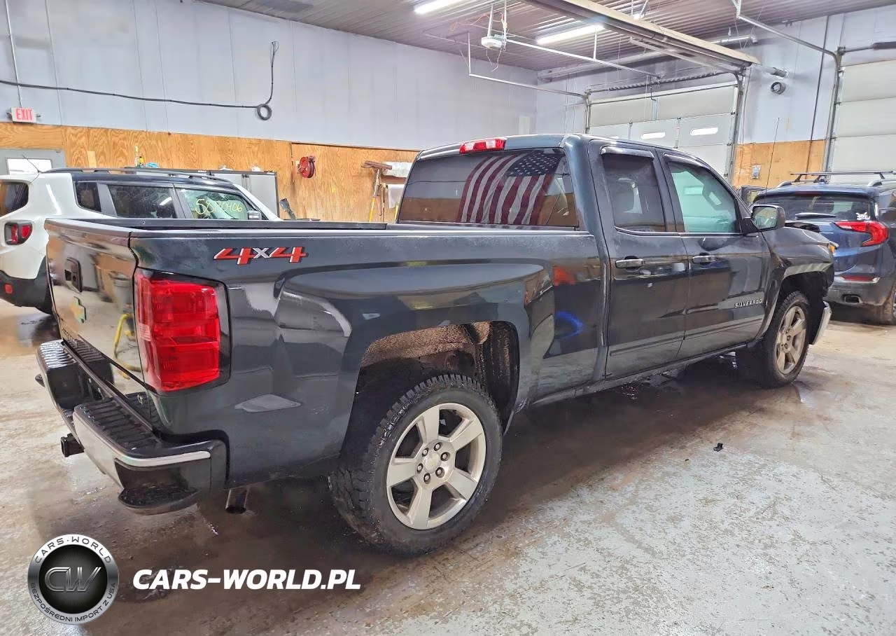 2018 Chevrolet Silverado K1500 Lt VIN:1GCVKRECXJZ182410 - 3