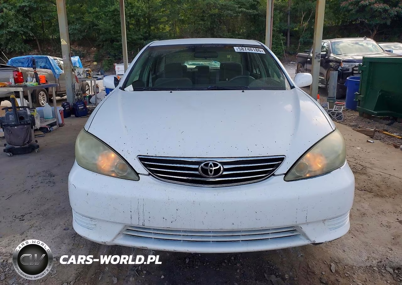 2005 Toyota Camry Le VIN:4T1BE32K95U617953 - 5