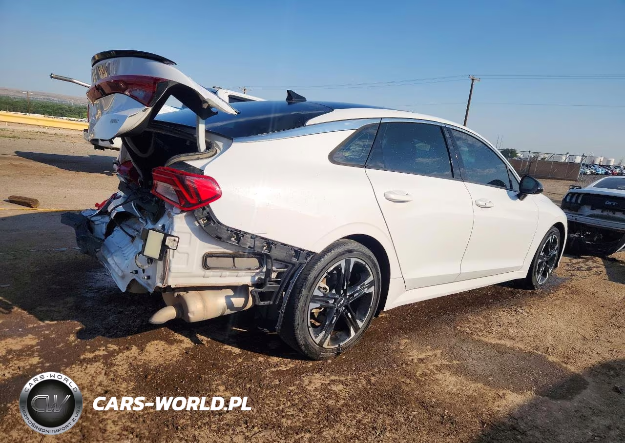 2023 Kia K5 Gt Line VIN:5XXG64J20PG204567 - 3