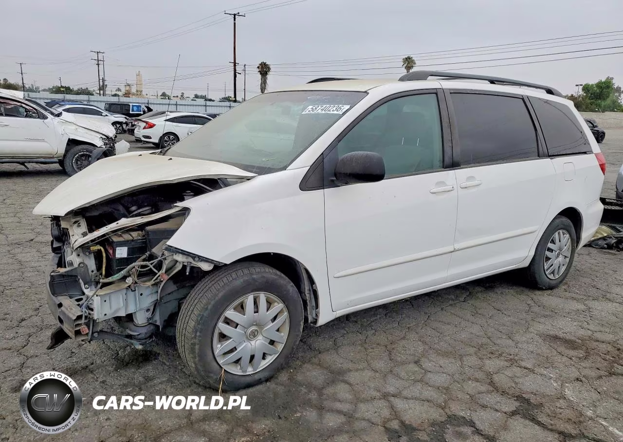 2006 Toyota Sienna Le 8 Passenger
