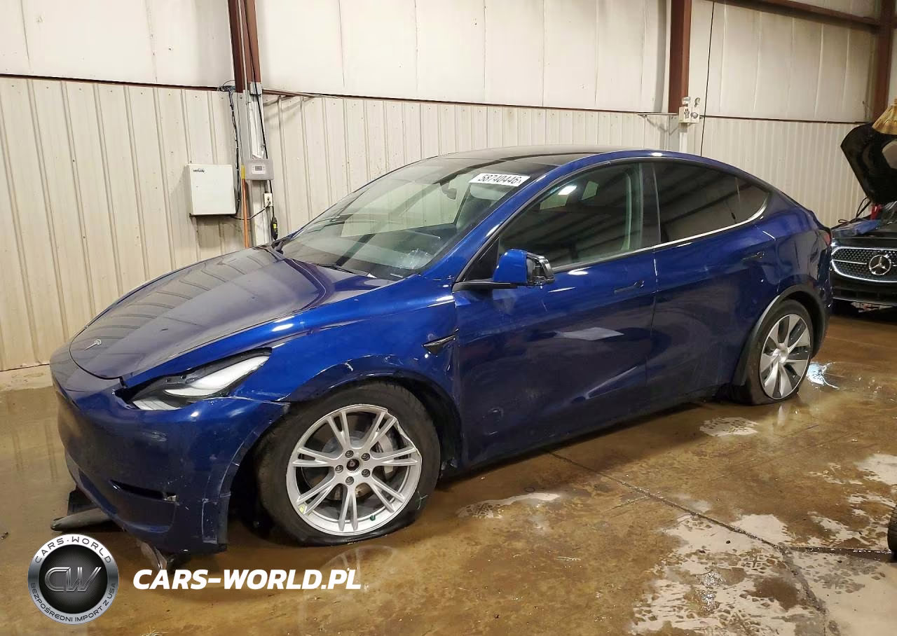 2023 Tesla Model Y – zdjęcie 1 z 13