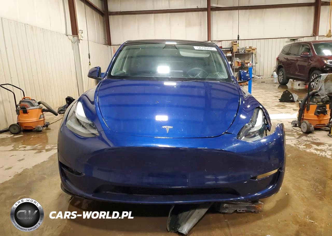 2023 Tesla Model Y VIN:7SAYGDEE5PF662083 - 5