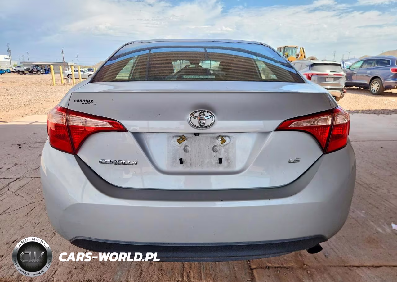 2019 Toyota Corolla Le VIN:2T1BURHE3KC229993 - 6
