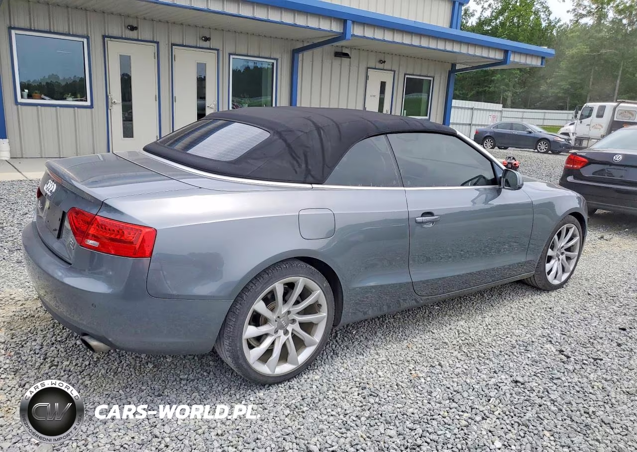 2014 Audi A5 Premium Plus VIN:WAULFAFH4EN006745 - 3
