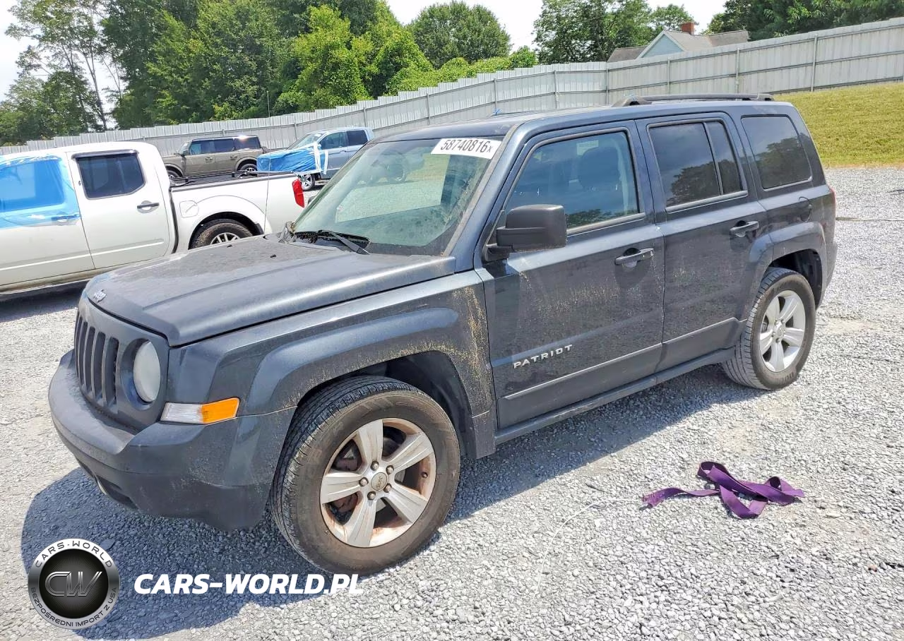 2015 Jeep Patriot Latitude – zdjęcie 1 z 13