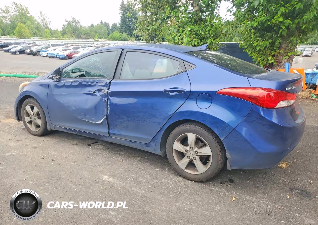 2013 Hyundai Elantra VIN:KMHDH4AE6DU808147 - 2