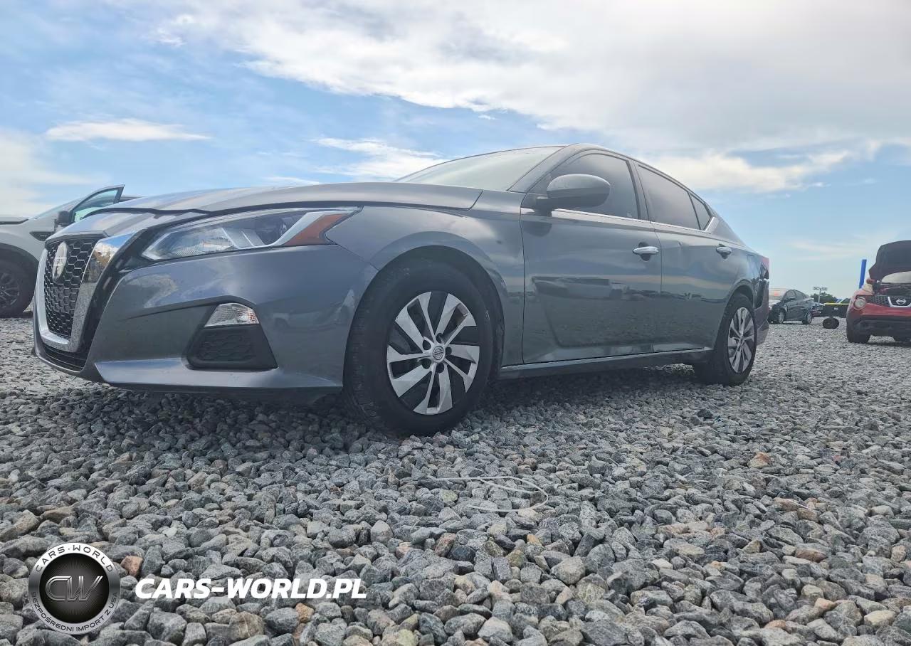 2020 Nissan Altima S – zdjęcie 1 z 12