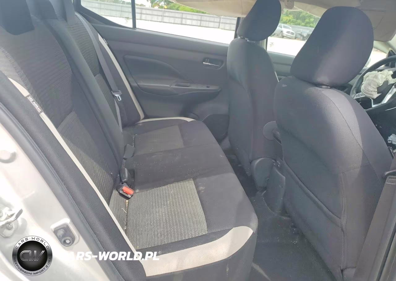 2020 Nissan Versa Sv VIN:3N1CN8EV6LL829991 - 10