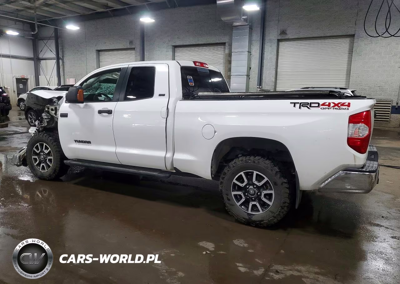 2018 Toyota Tundra Sr5 VIN:5TFUW5F1XJX740760 - 2