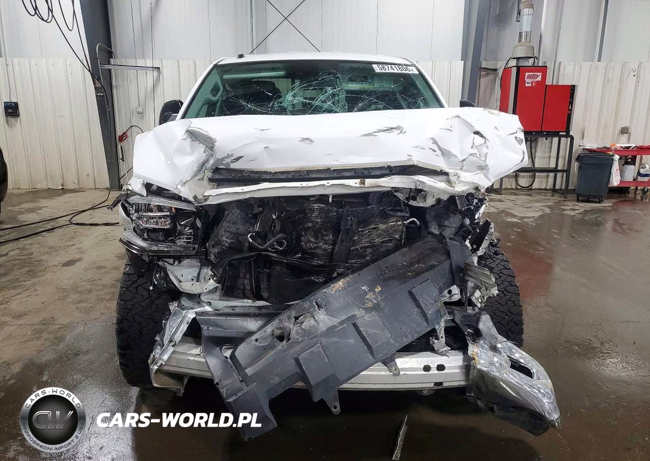 2018 Toyota Tundra Sr5 VIN:5TFUW5F1XJX740760 - 5
