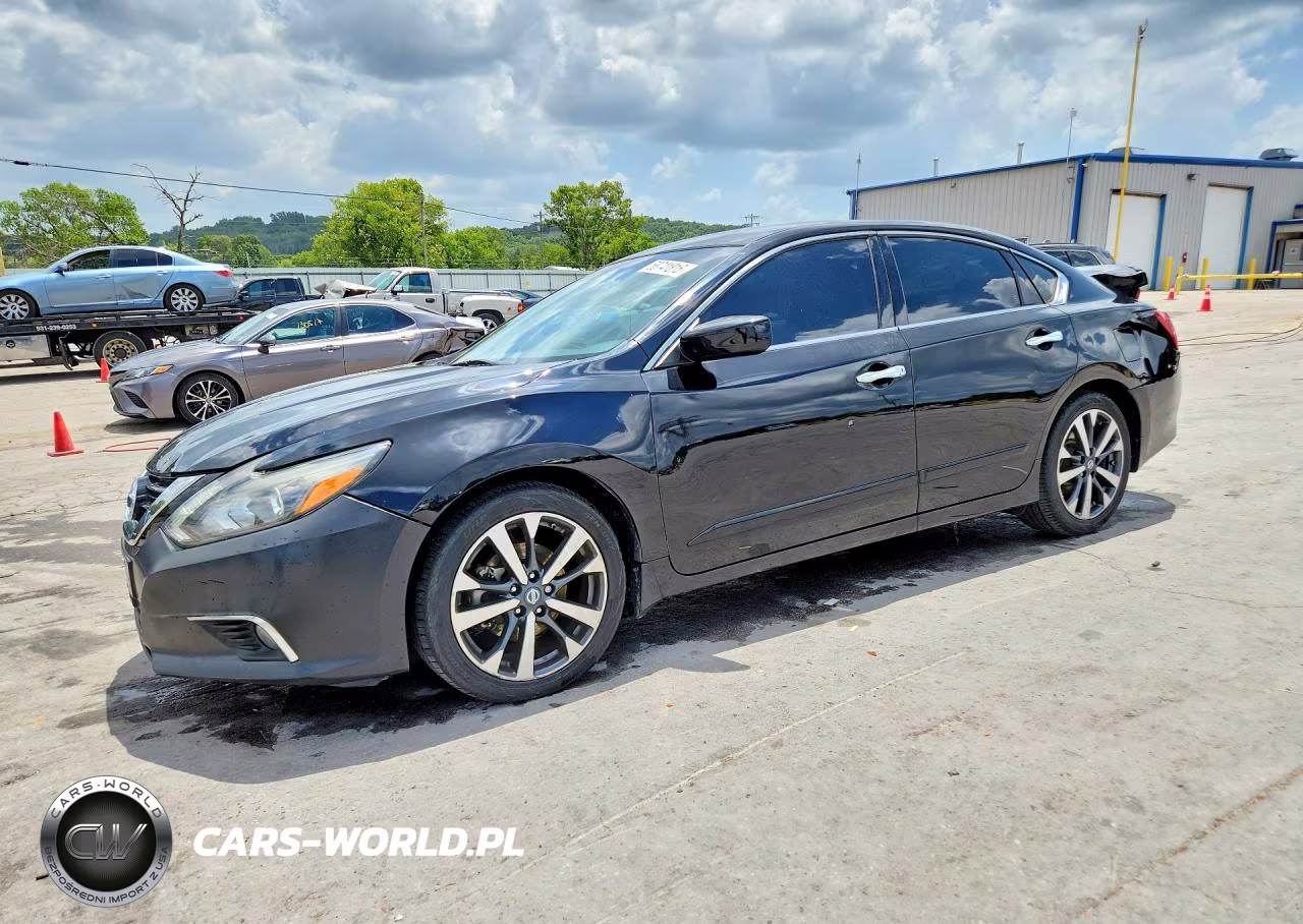 2016 Nissan Altima 2.5 Sr – zdjęcie 1 z 12