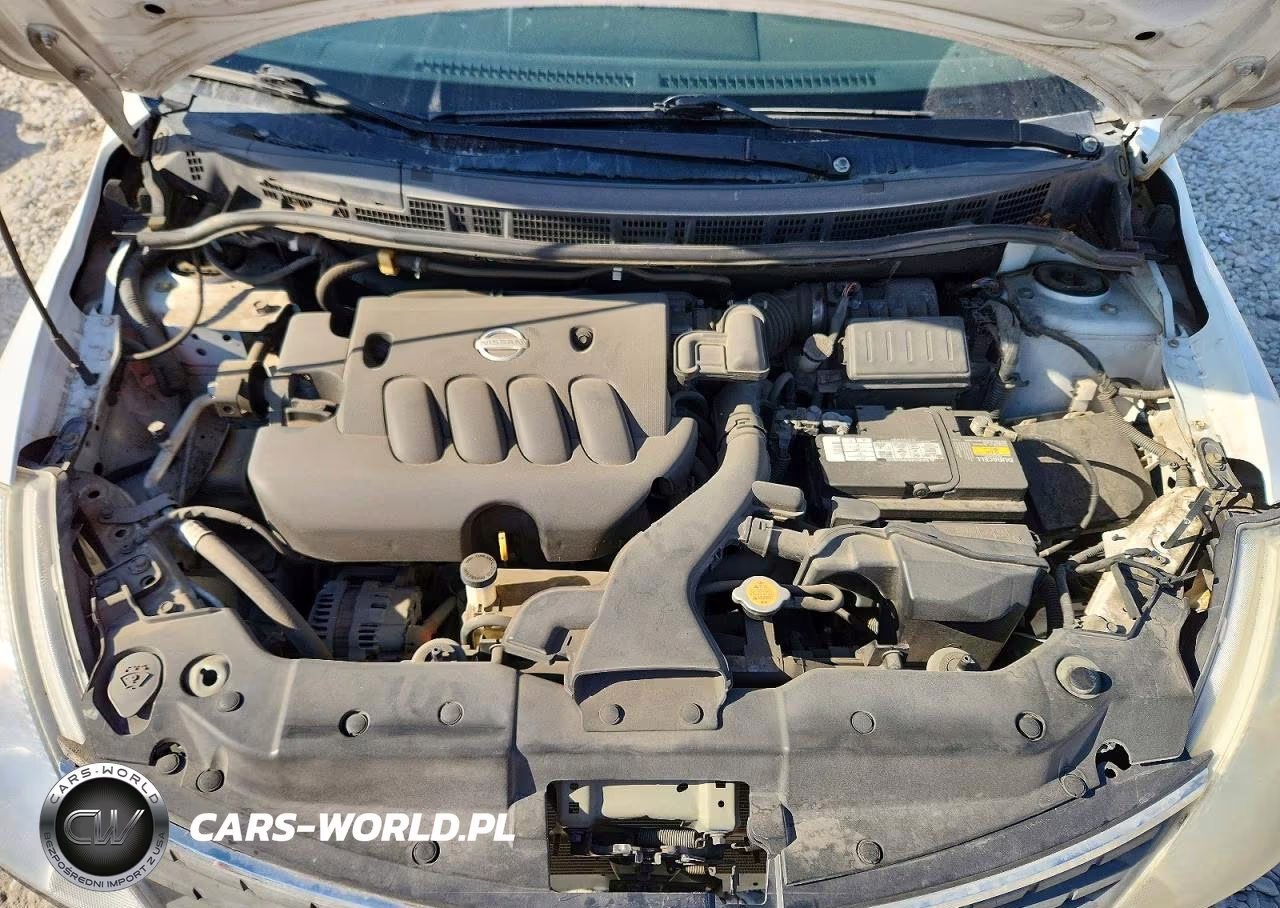 2010 Nissan Versa 1.8 S VIN:3N1BC1CP7AL438486 - 11