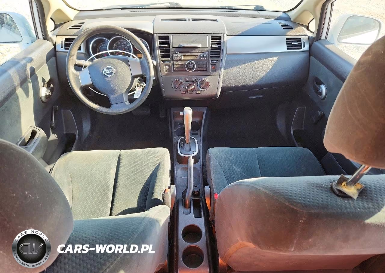 2010 Nissan Versa 1.8 S VIN:3N1BC1CP7AL438486 - 8