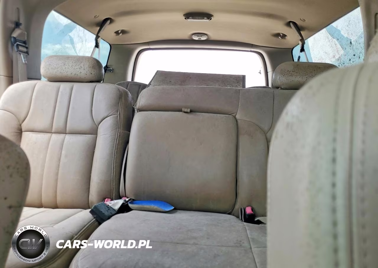 2000 Ford Excursion Xlt VIN:1FMNU40L3YEA95613 - 10