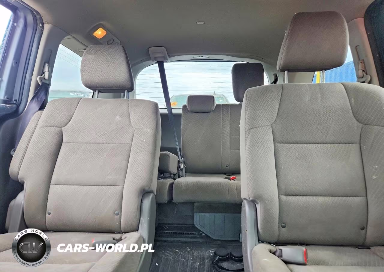 2016 Honda Odyssey Se VIN:5FNRL5H3XGB041371 - 10
