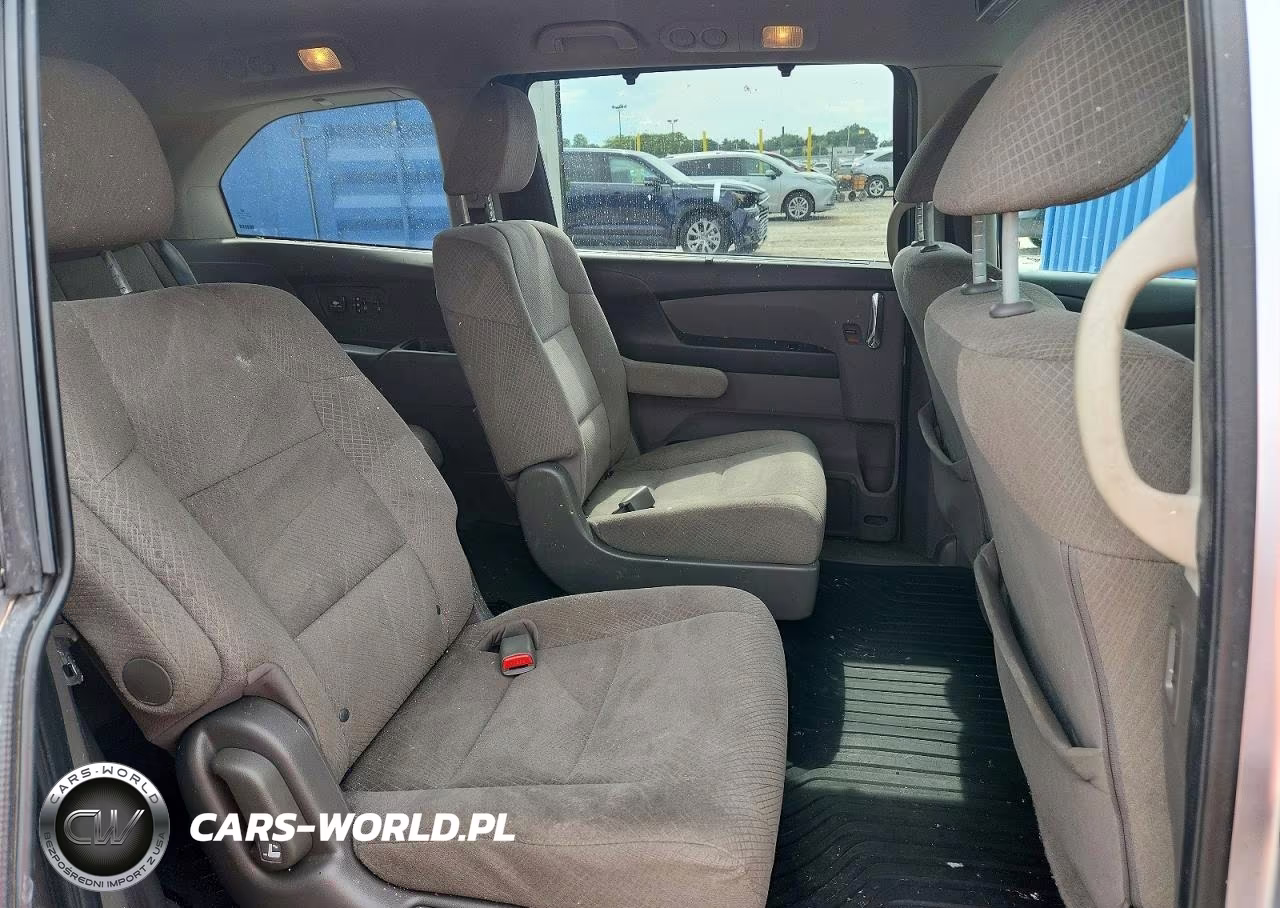 2016 Honda Odyssey Se VIN:5FNRL5H3XGB041371 - 11