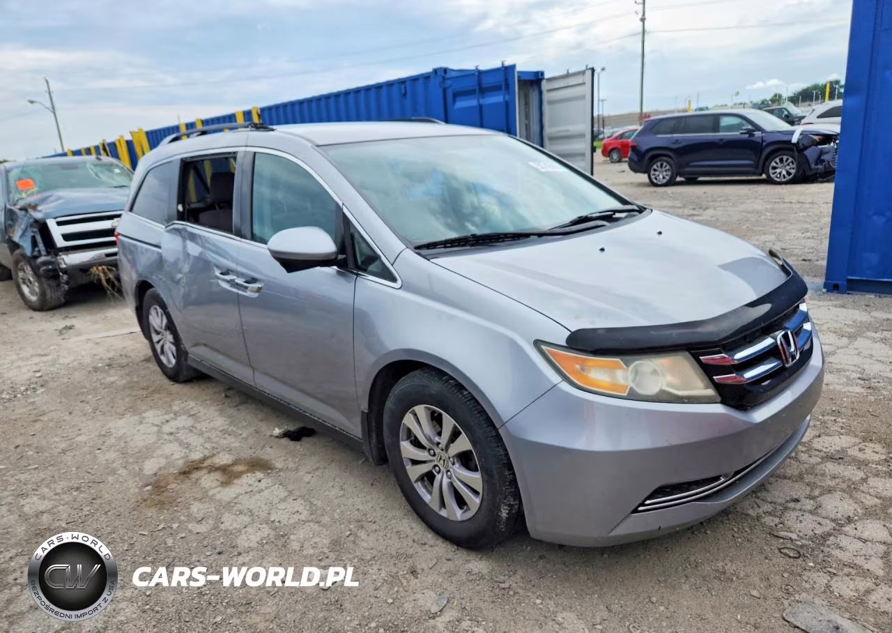 2016 Honda Odyssey Se VIN:5FNRL5H3XGB041371 - 4