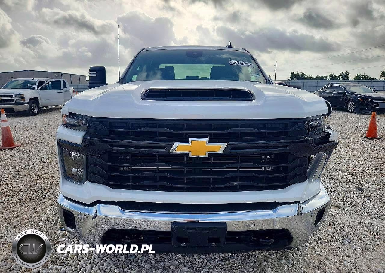 2025 Chevrolet Silverado C2500 Heavy Duty VIN:1GC4ALEY4SF282075 - 5
