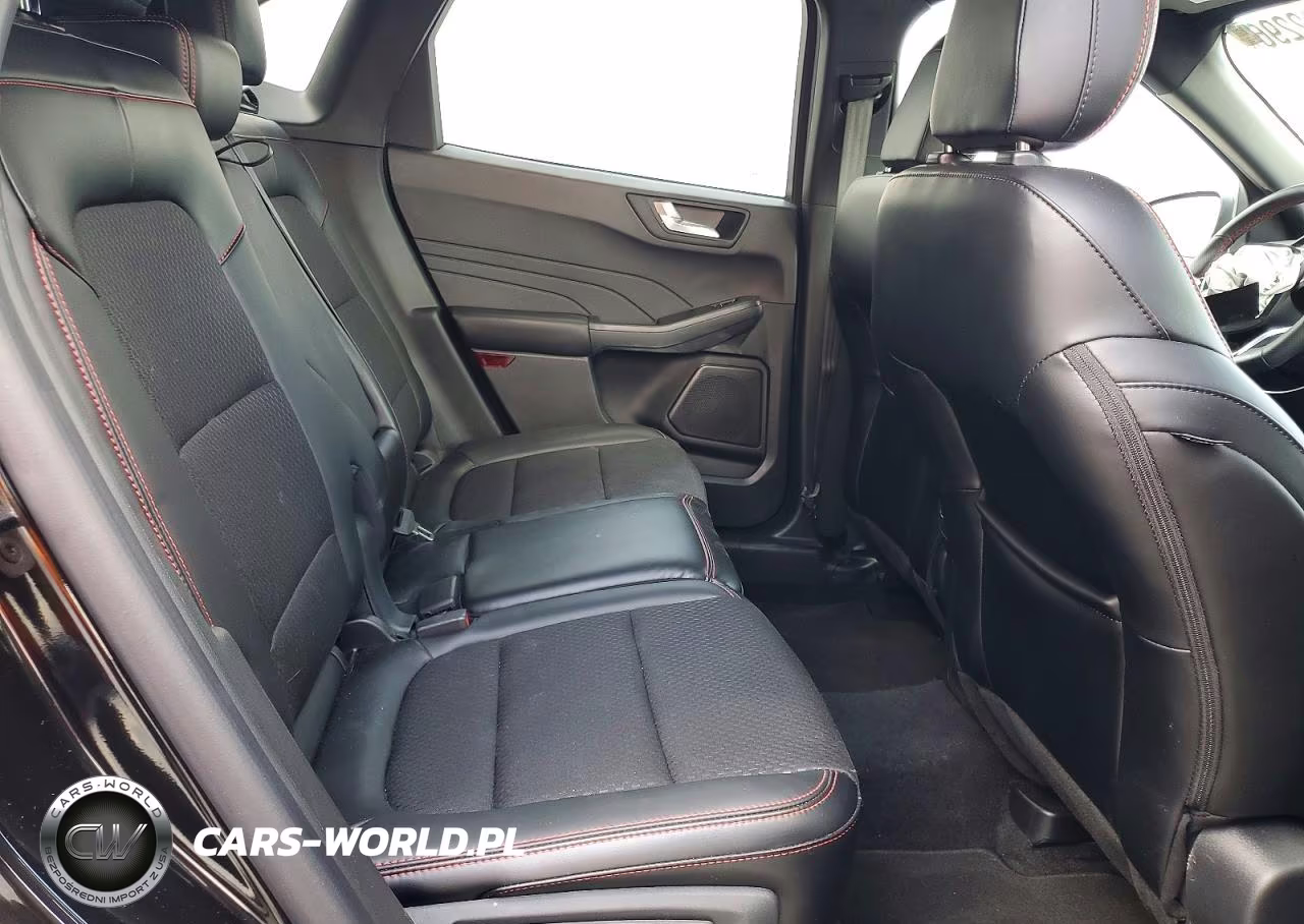 2025 Ford Escape St Line VIN:1FMCU0MN2SUA15078 - 11